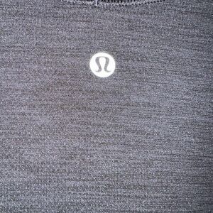 Lululemon Long Sleeve Metal Vent T